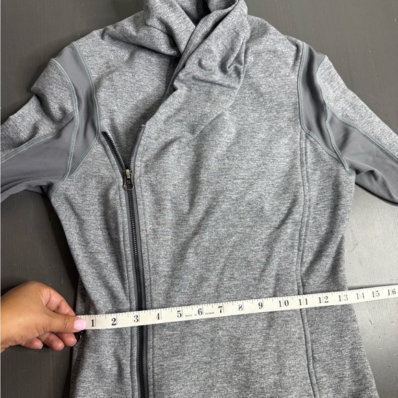 Lululemon Women’s Bhakti Yoga Jacket - Picture 8 of 9